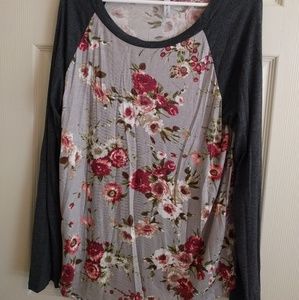 LAST CALL - Grey floral baseball t-shirt